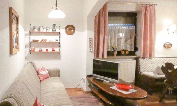 Arrach Appartement | Confortable appartement pour 2 personnes avec WIFI, TV, animaux admis et parking