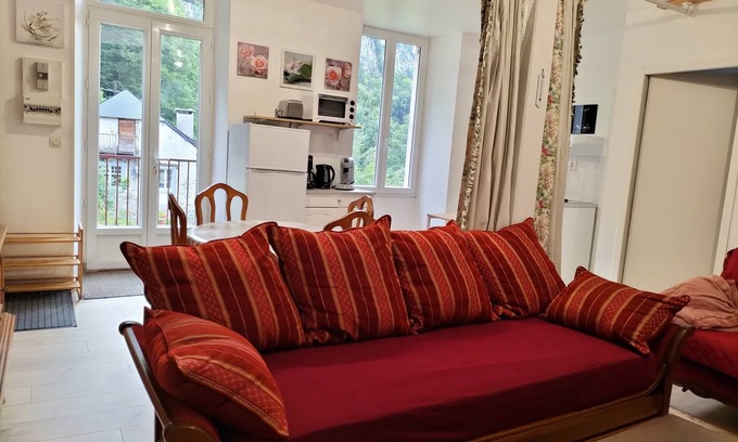 Laruns Appartement | Cosy apartment Ideal for hiking and nature