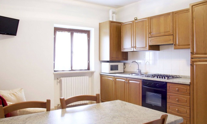 Bardolino Villa | Joli appartement dans une maison de vacances avec piscine, WIFI, TV, vue panoramique, parking