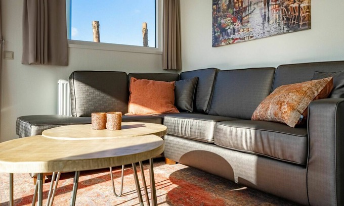 Linden Maison | Cosy apartment in villa for 4 people with WIFI, TV, terrace and parking