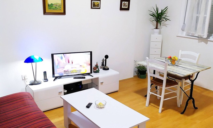 Downtown Appartement | Tres bel appartement, entièrement rénové, situé au centre de Podgorica