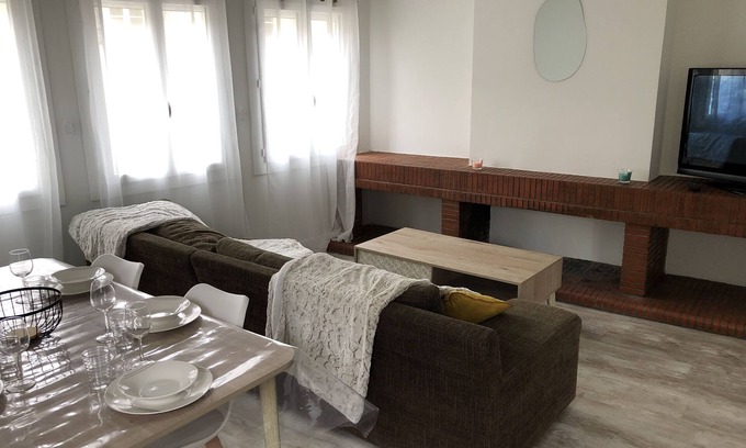 Caussens Appartement | Appartement cosy et lumineux pour 6 personnes