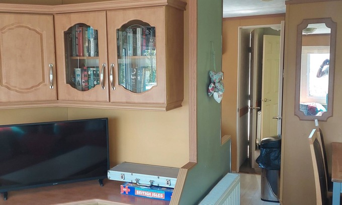 Broadford Maison | Cosy caravan in central location on the Isle of Skye.