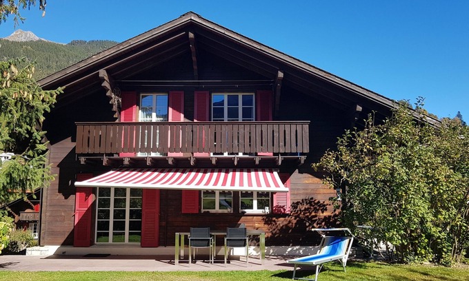Grindelwald Chalet De Ski | Chalet confortable avec grand jardin et vue sur la montagne, garage, WiFi / WIFI gratuit