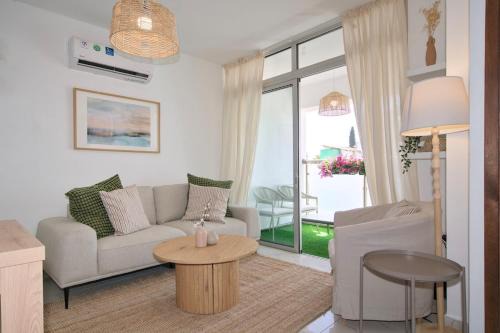 Ayios Dhometios Appartement | Cosy Charming Balcony Suite