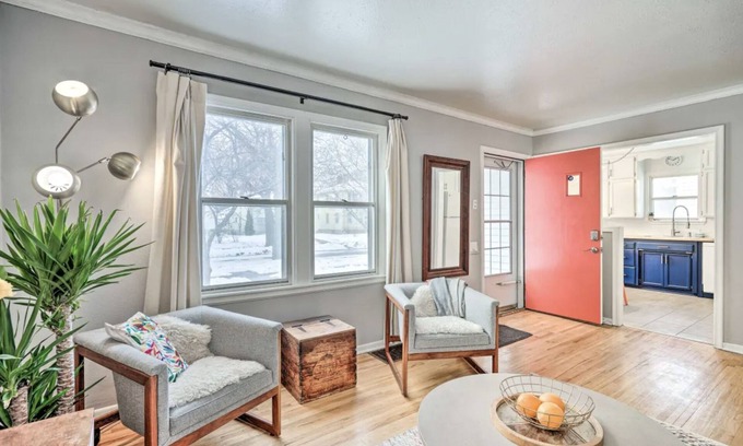 Seward Maison | Cosy, Convenient, Converted Cottage Perfectly Situated Close To Everything