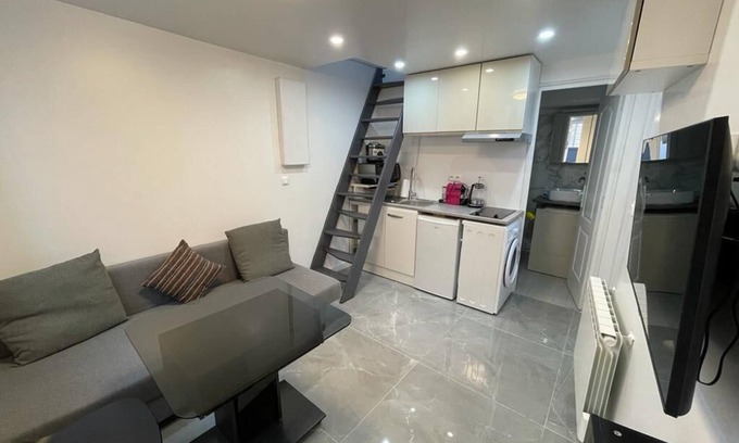 Parc-de-Montsouris Maison | Maisonette chaleureuse à la porte de Paris