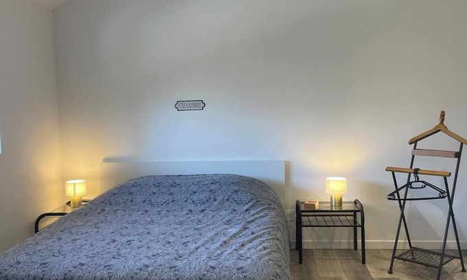 Lorris Appartement | Gîte au cœur de la forêt d'Orléans SPA - Hammam - Sport Les Grandes Maisons