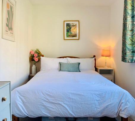 Shepton Mallet Maison | Cosy double room near Wells, Frome, Bath
