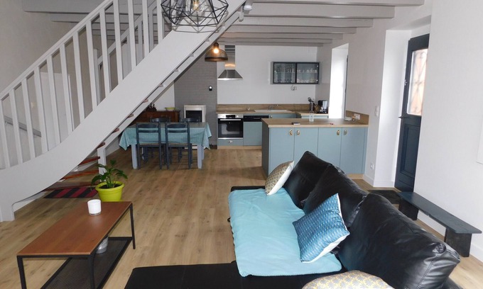 Saint-Marcel Maison | Gîte Cosy au bord du canal de Nantes à Brest