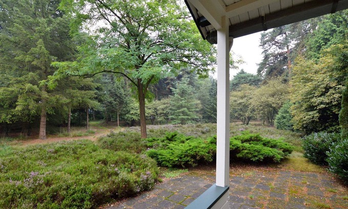 Maarheeze Maison | Cosy Holiday Home in Maarheeze with Verandah