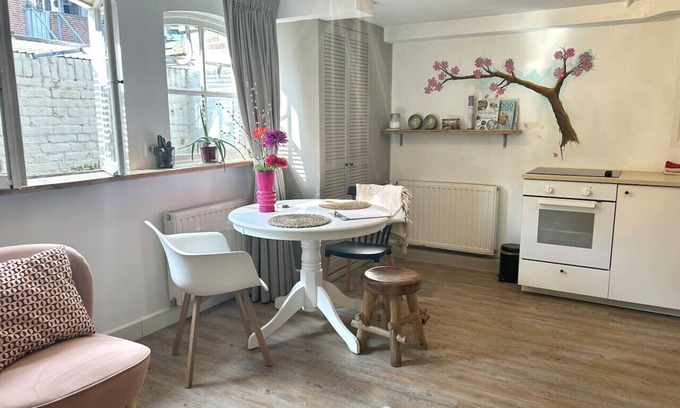 Noordwijk Appartement | Cosy Home - with garden 2 min walk from beach