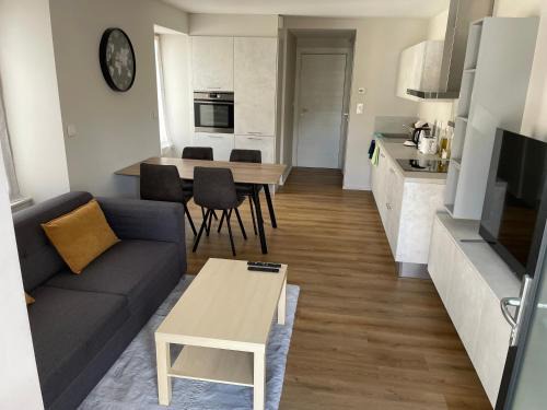 Pontarlier Appartement | Cosy Le Ruisseau Des Lavaux