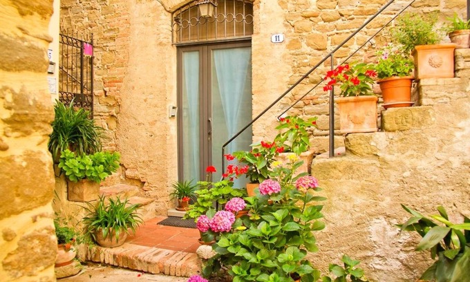 Bettona Appartement | Appartement médiéval confortable à 20m de la place