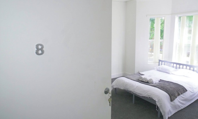 Leamington Spa Appartement | Cosy & Modern Studio Apart-Hotel w/amenities and great location!