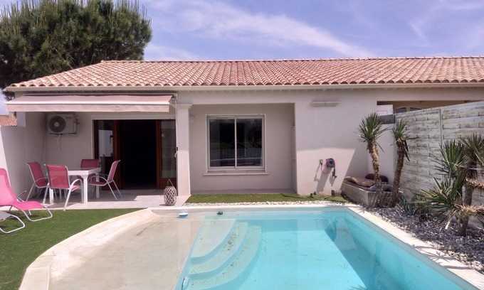 Pont-Saint-Esprit Villa | *** Cosy pavillon neuf*** piscine privée chauffée avec plage immergée