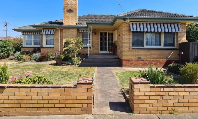 Highton Maison | Cosy on Cuthbert