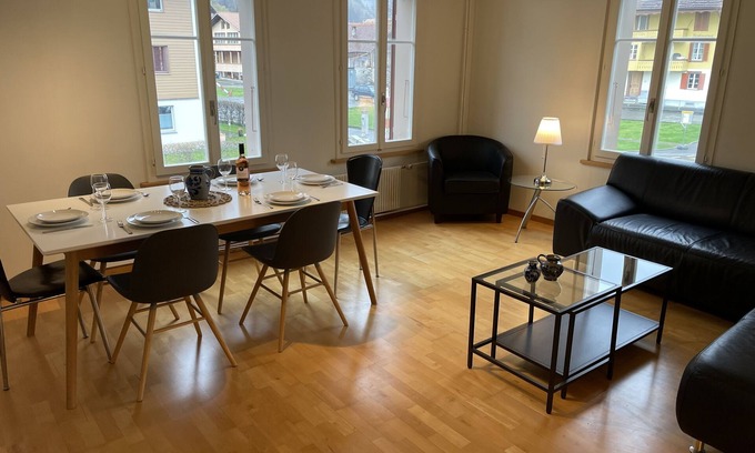 Boenigen Appartement | Cosy Renovated Apartment Close to Lake and Beach