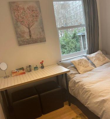 Kings Cross St. Pancras Maison | Cosy Room3 in London Kings Cross