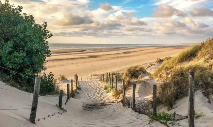 Merlimont-Plage Appartement | Cosy seaside studio. Pets welcome!