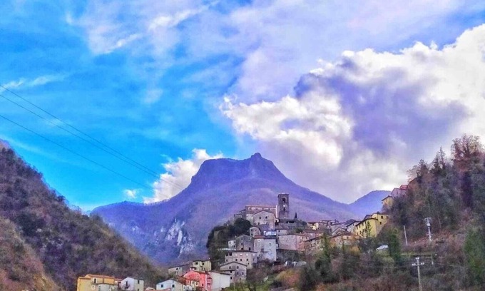 Maglietola Maison | Cosy stone cottage near spa-town of Equi terme also drivable 40min cinque 5terre