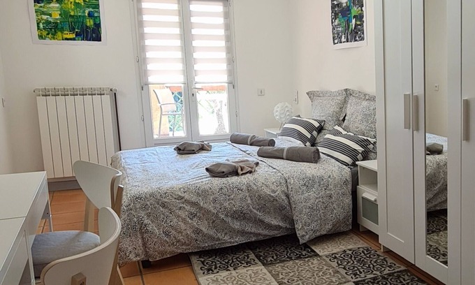Montagnac Appartement | Studio 2 cosy entre montagne, mère et vignoble