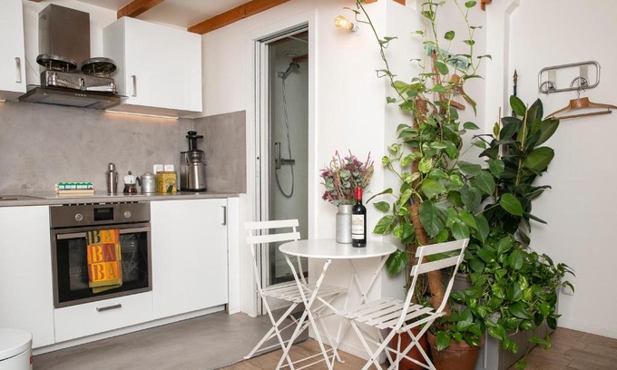 Hopital Saint-Louis Lit Et Petit-Déjeuner | Cosy Studio !!!