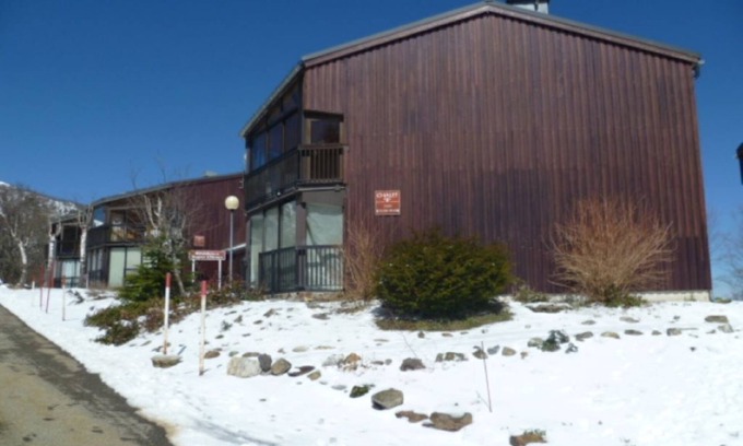 Montferrier Appartement | Cosy studio with private terrace, quiet location 100 meters from Mont d'Olmes ski resort