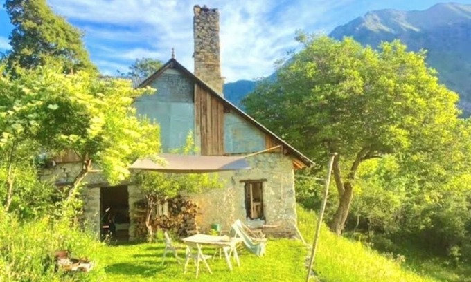 Reallon Maison | Suite Cosy "into the wild" / Ecrins-Serre Ponçon