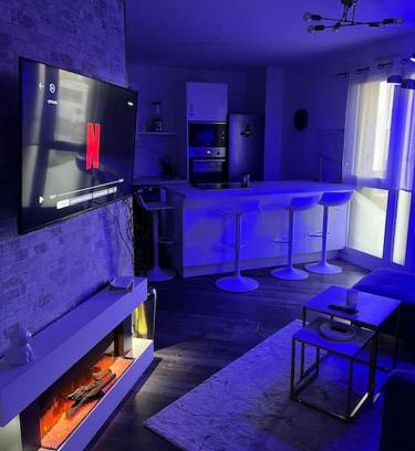 Chevilly-Larue Appartement | Cosy T2 au porte dOrly Rungis au pied du metro ligne 14