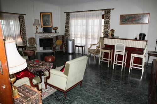 Kallitechnoupoli Appartement | Cosy Villa