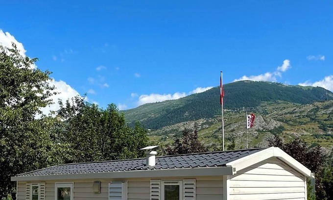 Leuk Maison | Cottage 2 Mobilhome 2 Zimmer Unterkunft für 2 Erwachsene + 1 Kind auf Ecksofa