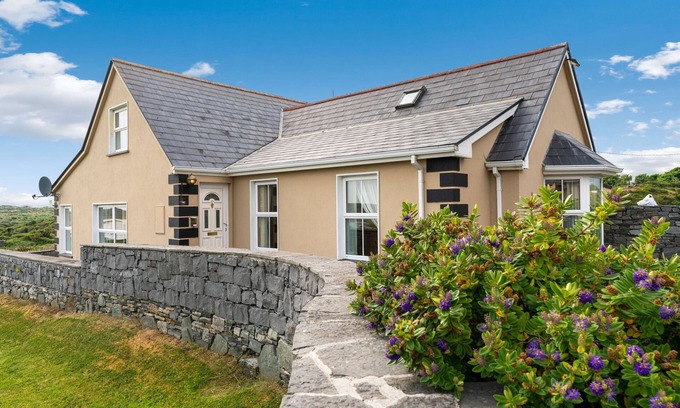Ballyconneely Cottage | Cottage 207 - Ballyconneely - peut accueillir 8 personnes dans 4 chambres