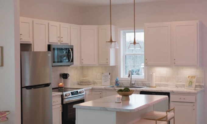 Farmers Maison | Cottage #3 at MeadowView- near Cave Run Lake!