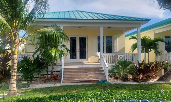Treasure Cay Cottage | Cottage # 3 - Sleeps 8 and just steps away from the beach!
