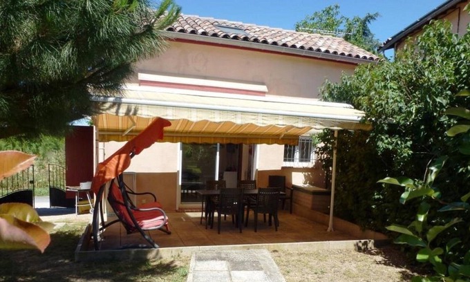 Brens Cottage | Gîte 4 pers, avec piscine au soleil du sud-ouest