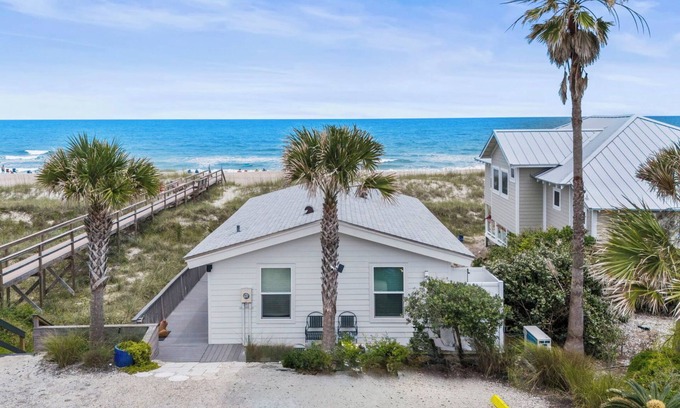 Ocean Cay Maison | 'Directement sur la plage Cottage' - Chaises de plage, serviettes incluses!