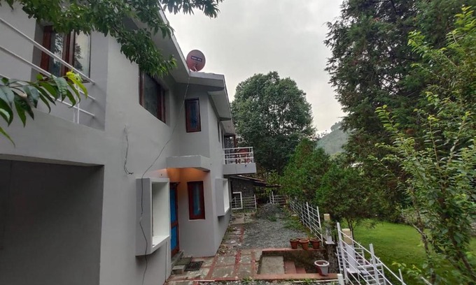 Bhagtpura Appartement | Cottage By The Woods