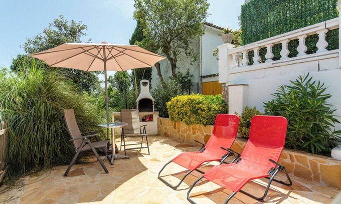 Tossa de Mar Cottage | Petite maison "Cosy Holiday" près de la plage avec jardin