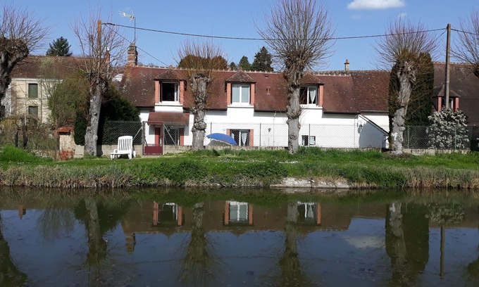 Mennetou-sur-Cher Maison | Gîte maison individuelle au bord du canal