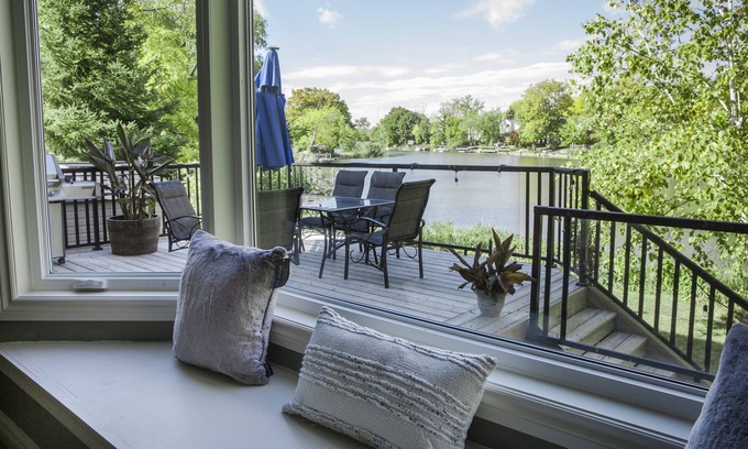 Winona Maison | Cottage Escape in the City!