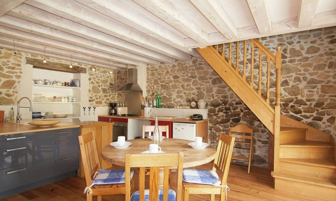 Roussines Cottage | Cottage en Dordogne avec Terrasse Accessible