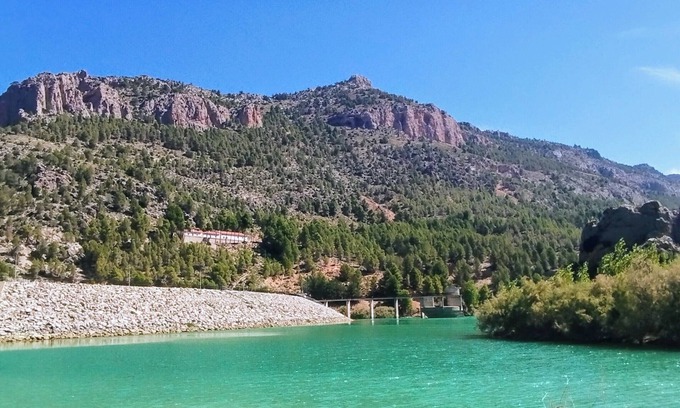 Yeste Cottage | Cottage in hamlet with fireplace, hiking, biking, starry skies, very healthy