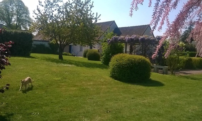 Ligueil Cottage | GITE A LA CAMPAGNE AVEC PISCINE (en fonctionnement du 01/04 au 30/09)