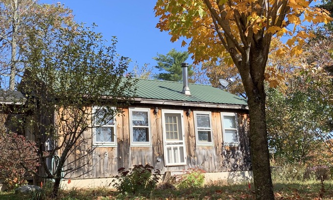 Temple Cottage | Cottage Country Get Away