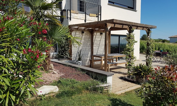 Rabastens Maison | Gîte "Las Colina" avec jacuzzi et vue panoramique sur vallée du Tarn