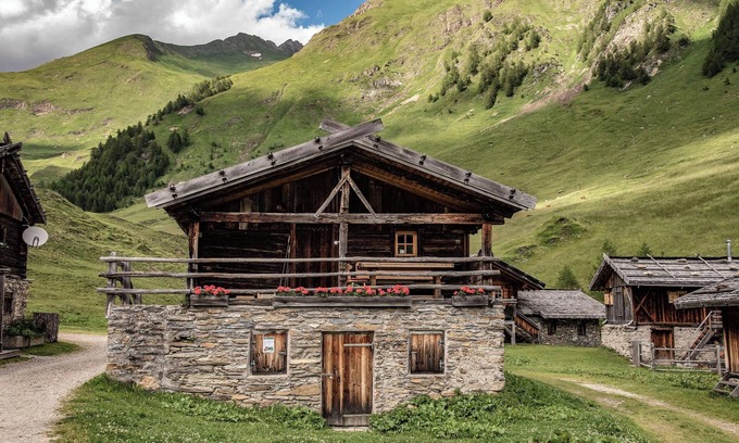 Rio di Pusteria Cottage | Maison 'Lechnerhütte Fane Alm' avec vue sur les montagnes, Wi-Fi et terrasse