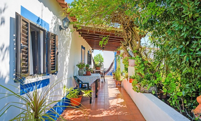 Algoceira Cottage | Petite maison "Monte Da Bárbara" avec terrasse privée, jardin privé et Wi-Fi