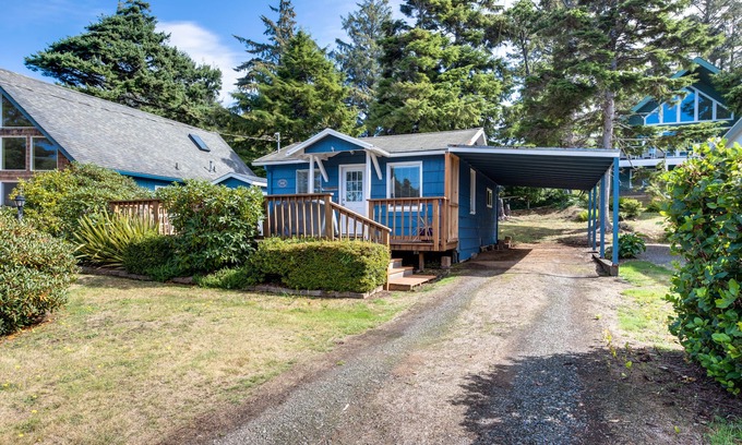 Gleneden Beach Cottage | Cottage près de la plage, idéal pour un couple avec terrasse et barbecue privé!