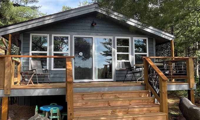 Duluth Cabine | Cottage on Pequaywan